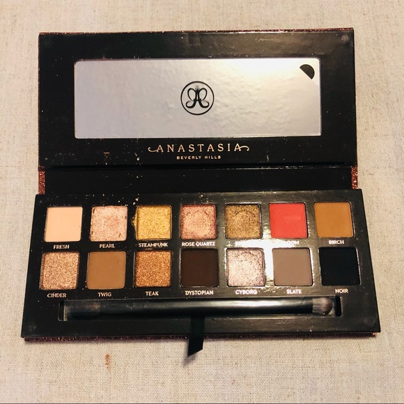 Other - Anastasia Beverly Hills Sultry Palette